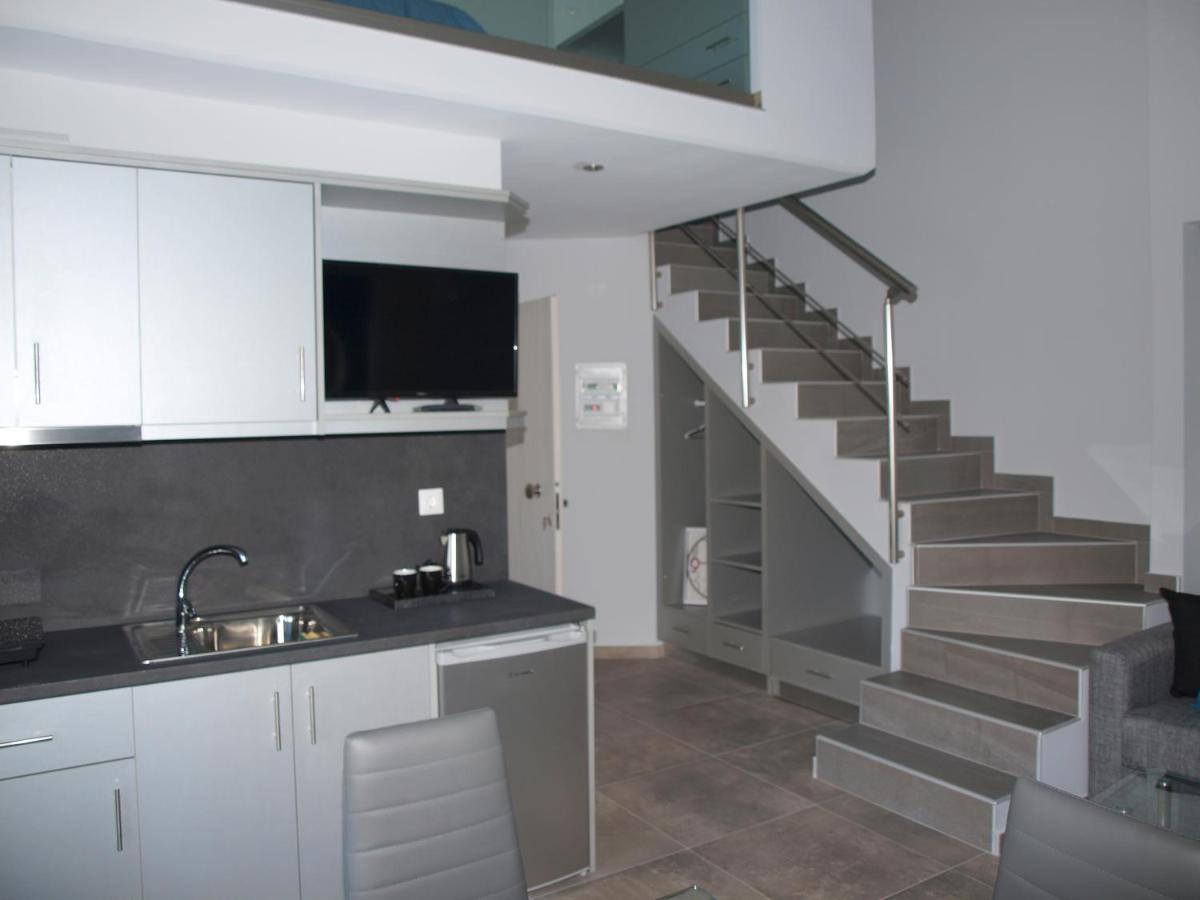 Attic Apartments Agia Anna  Exterior foto
