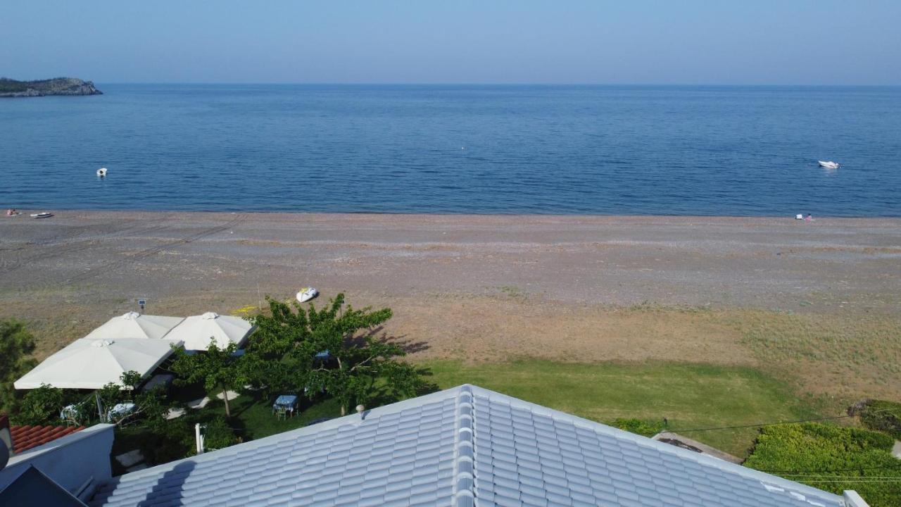 Attic Apartments Agia Anna  Exterior foto