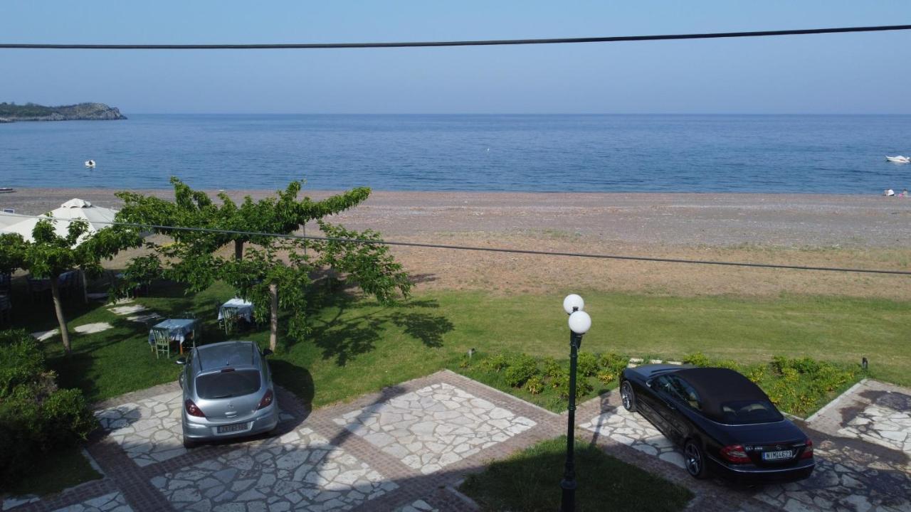 Attic Apartments Agia Anna  Exterior foto