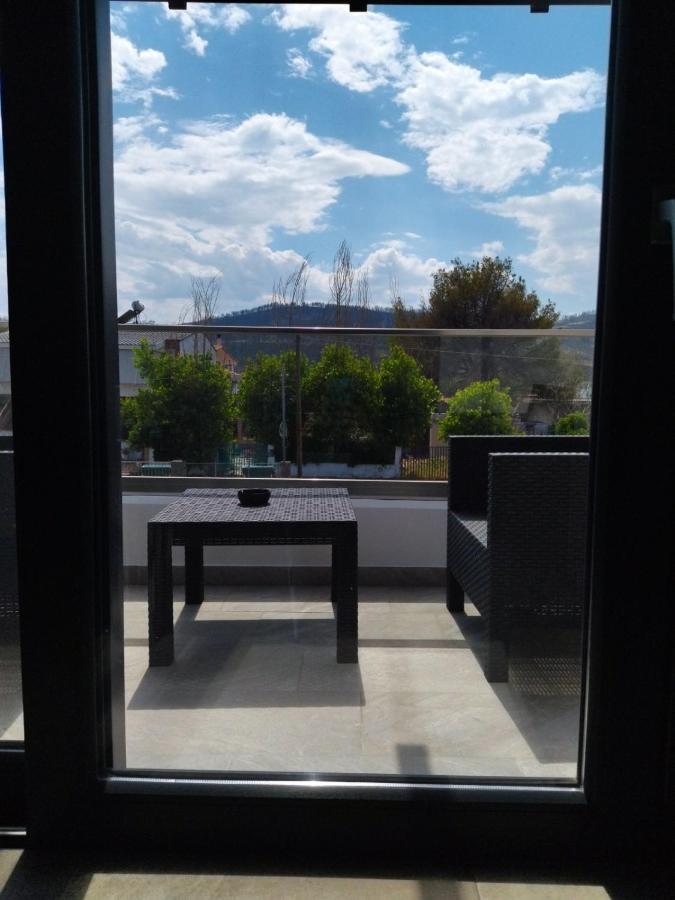 Attic Apartments Agia Anna  Exterior foto